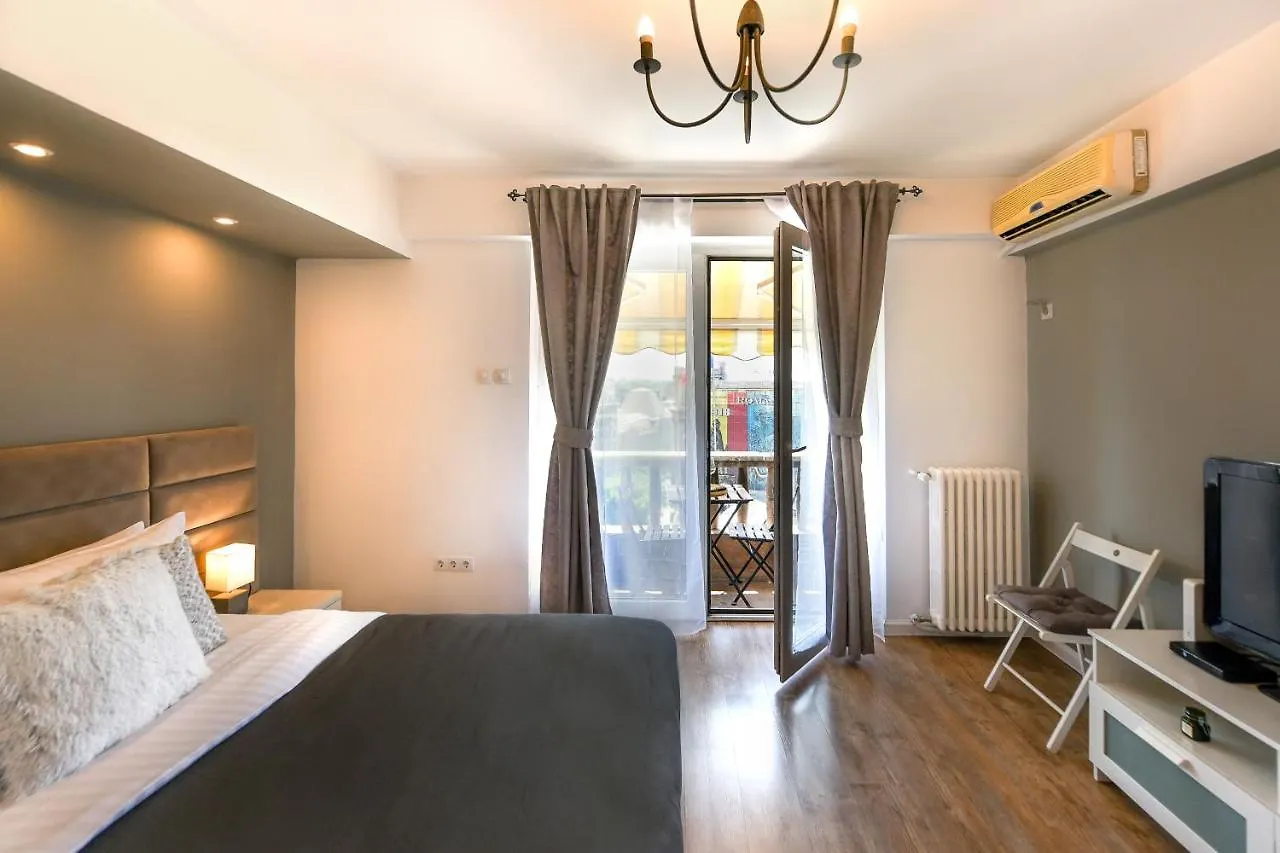 Wonderful View Studio on Calea Victoriei - Homey Residence Bucureşti România