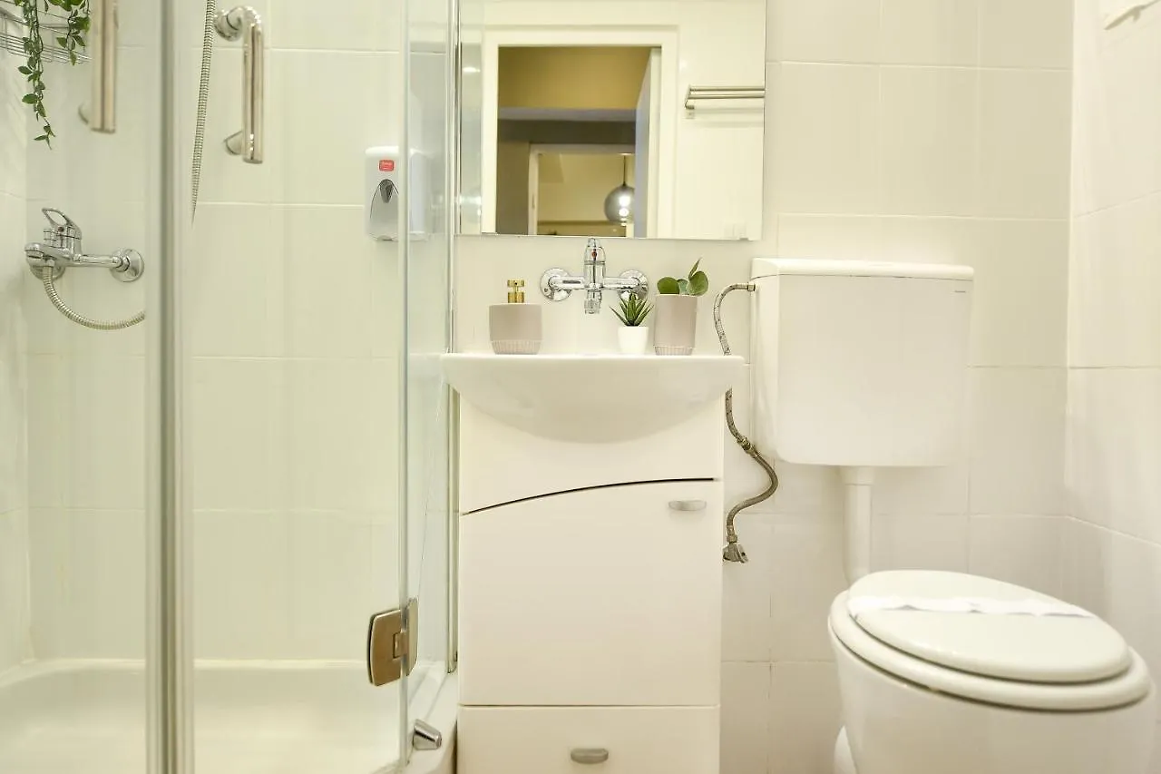 Apartment Wonderful View Studio On Calea Victoriei - Homey Residence Bucharest